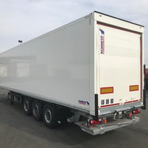 SCHMITZ CARGOBULL - Fourgon Fit Hayon - NEUF